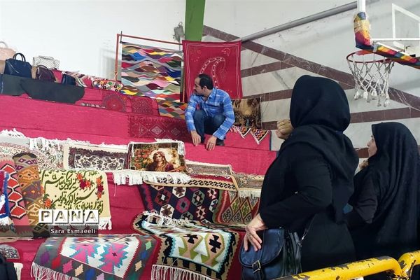 چهارمین نمایشگاه گل و گیاه زینتی محمودآباد