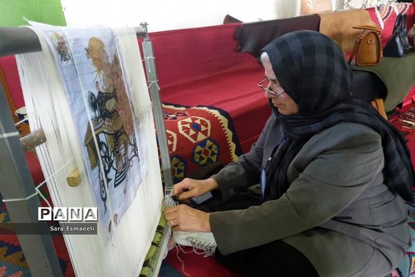 چهارمین نمایشگاه گل و گیاه زینتی محمودآباد
