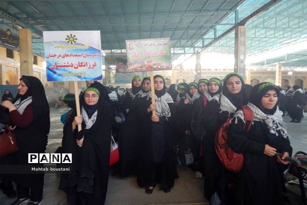 افتتاحیه اردوهای راهیان نور دانش‌آموزی استان بوشهر