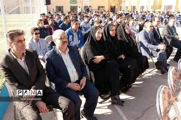 آیین افتتاحیه المپیاد ورزشی درون مدرسه‌ای در یزد