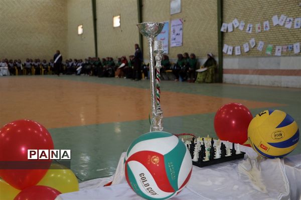 ششمین المپیادورزشی درون مدرسه‌ای درمدارس خشت و کمارج