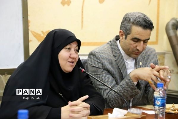 دوره آموزشی مهارتی طرح توانمند‌سازی مدرسان اردوهای دانش‌آموزی سراسر کشور