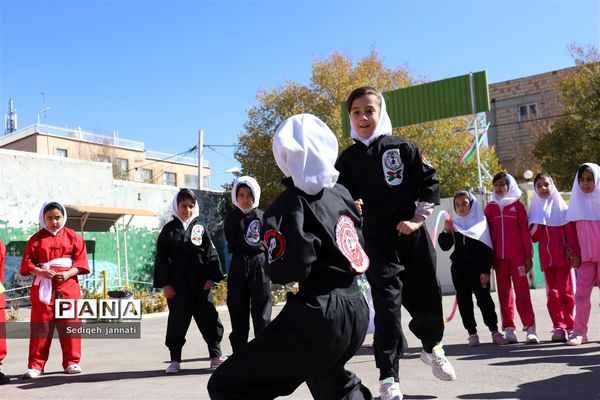 برگزاری المپیاد درون مدرسه ای در آباده