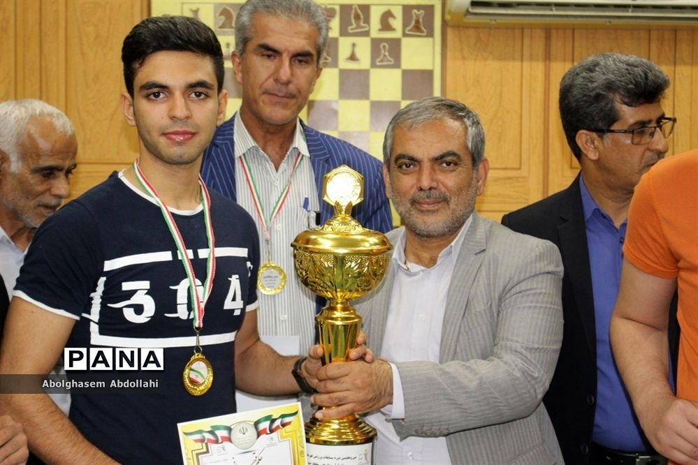 مسابقات شطرنج پسران متوسطه دوم  استان بوشهر