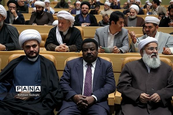 افتتاح کنفرانس بین‌المللی وحدت اسلامی با حضور رئیس‌جمهوری