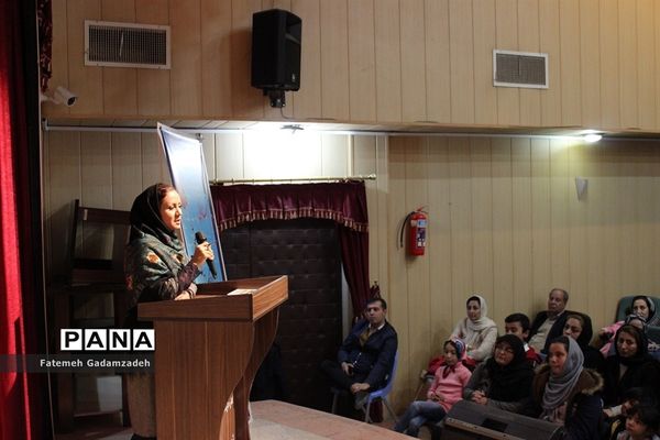 جُنگ شادی کودکان و نوجوانان شهرستان اسلامشهر