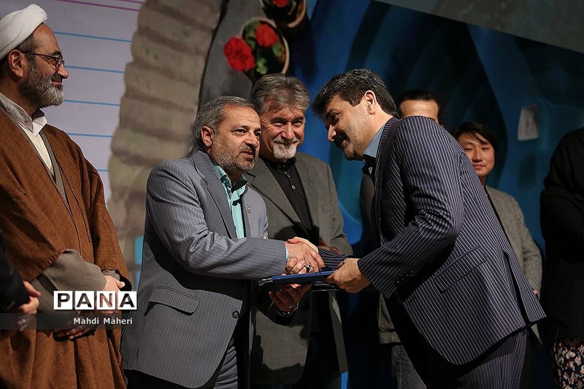 دبیر جشنواره رشد: سند برنامه توسعه ملی آموزش فرصتی تازه‌ برای ورود فیلم تربیتی در فرایند آموزش است