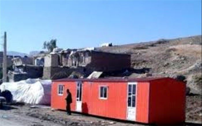فرماندار سراب:200 اتاقک اسکان موقت در روستاهای زلزله زده ساخته می شود