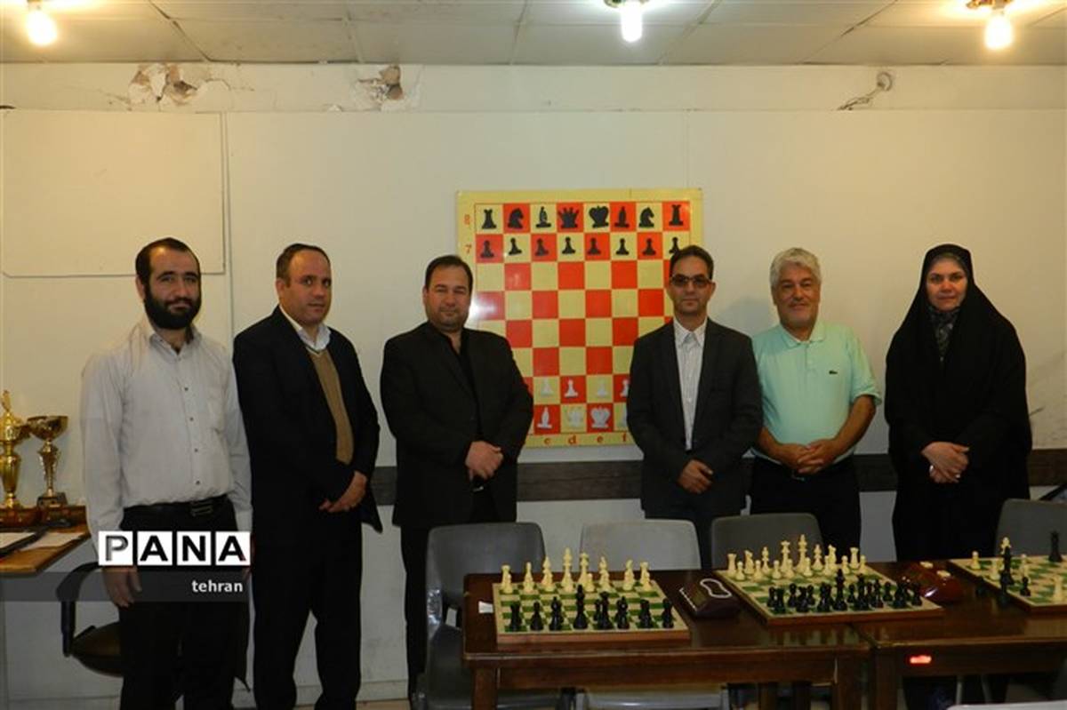 برگزاری مسابقات شطرنج مدارس ابتدایی در منطقه۱۹