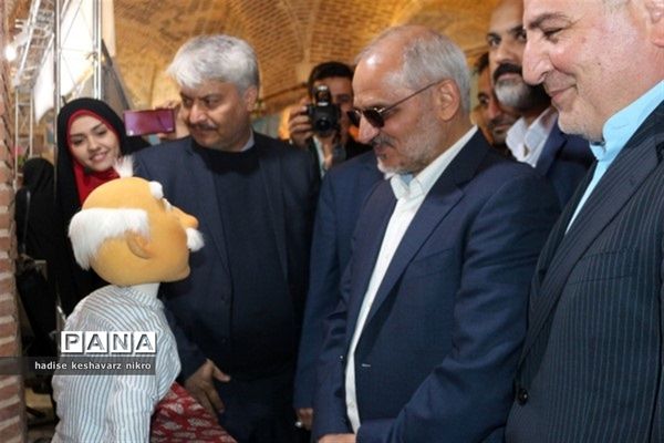 حضور وزیر آموزش و پرورش در  همایش ملی هویت کودکان ایران اسلامی