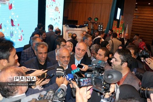 حضور وزیر آموزش و پرورش در  همایش ملی هویت کودکان ایران اسلامی