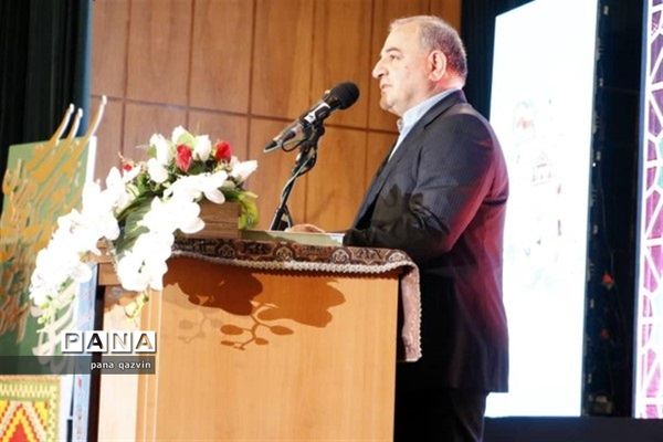 حضور وزیر آموزش و پرورش در  همایش ملی هویت کودکان ایران اسلامی