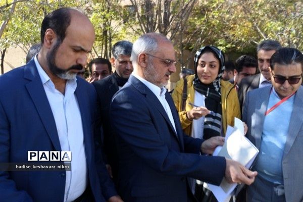 حضور وزیر آموزش و پرورش در  همایش ملی هویت کودکان ایران اسلامی