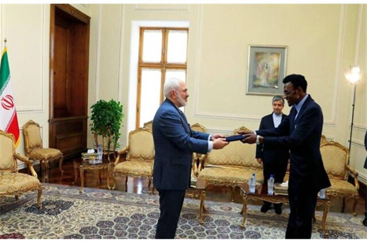 دیدار سفیر جدید زیمبابوه با ظریف