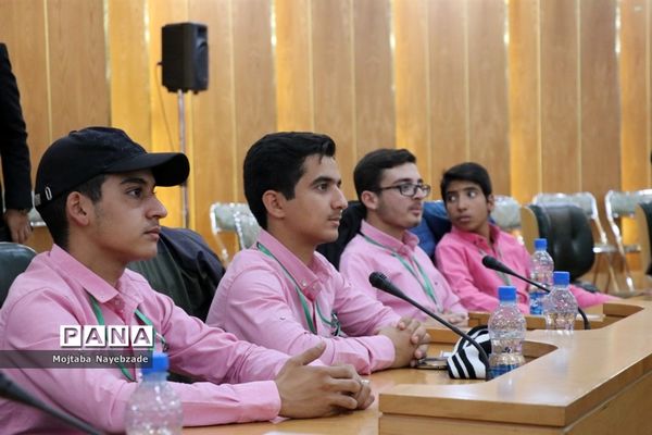 افتتاحیه سومین دوره مسابقات هم‌خوانی قرآن کریم و مدیحه سرایی دانش‌آموزان پسر سراسر کشور در مشهد مقدس