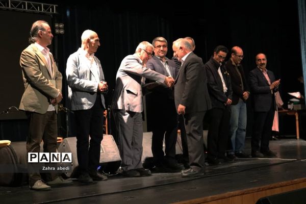 آیین گشایش سمپوزیوم ملی نقاشی آبرنگ ایران در شیراز