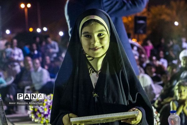 لامردی ها در جشن عید بزرگ بیعت بر سر پیمانشان ماندند