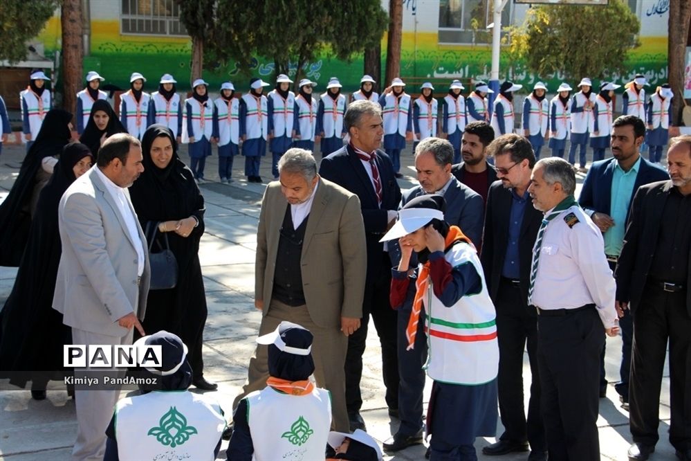 مانور پدافند غیرعامل در آموزشگاه نمونه تقوی شهرستان بیرجند