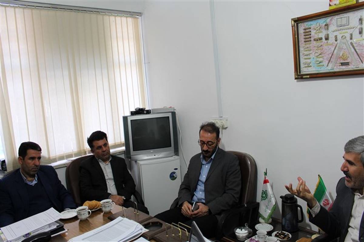 دیدار مدیر کل کمیته امداداستان کردستان ومعاون مشارکت های مردمی با مدیر سازمان دانش آموزی استان