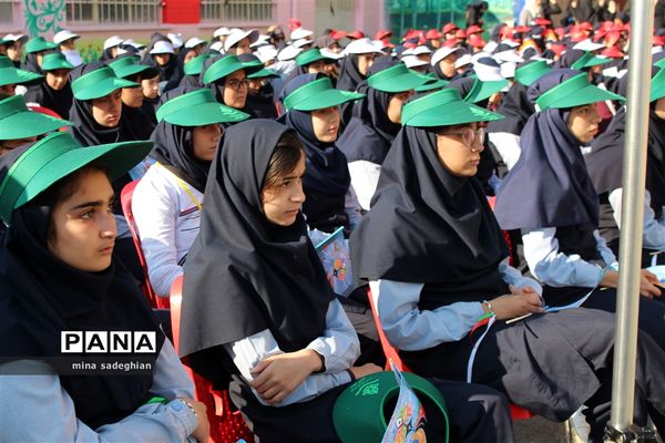 آیین متمرکزششمین دوره المپیادورزشی درون مدرسه‌ای در استان  البرز