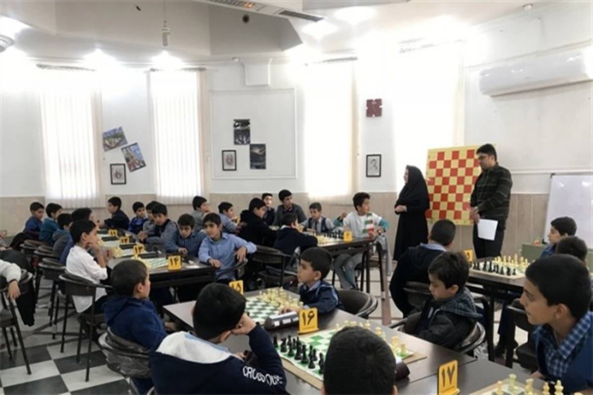 مسابقات شطرنج پسران مدارس ناحیه یک برگزار شد