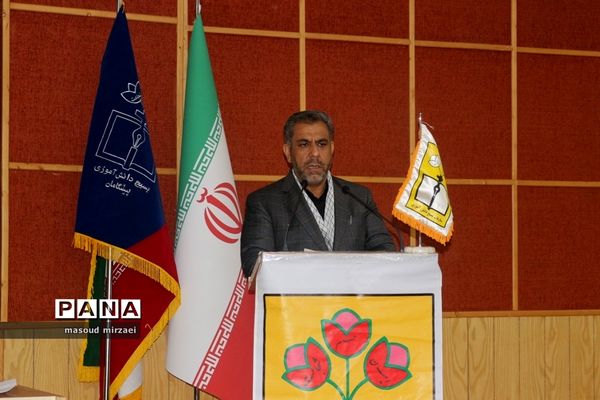 همایش فرماندهان بسیج دانش‌آموزی استان قزوین