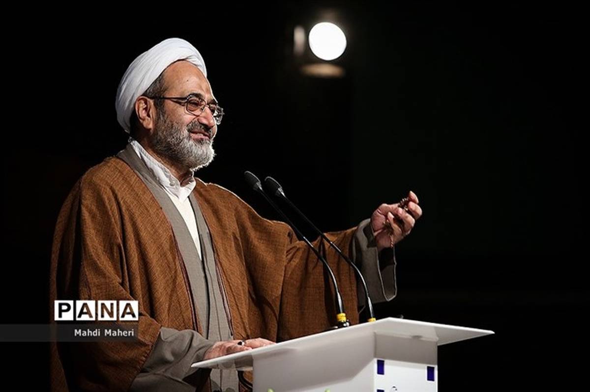 رییس سازمان پژوهش خبر داد: چرخه جامع ارتقای کتابخوانی در حال طراحی است