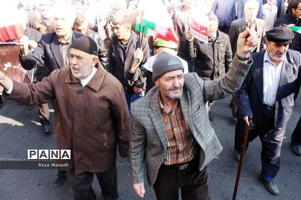 راهپیمایی مردمی اعلام انزجار مردم  ارومیه  از آشوبگران