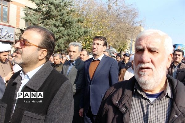 راهپیمایی مردمی اعلام انزجار مردم  ارومیه  از آشوبگران