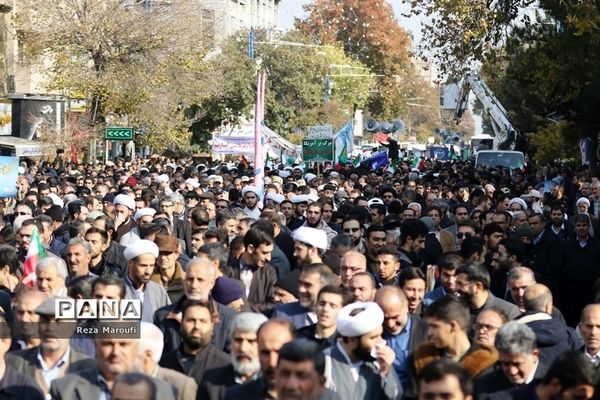 راهپیمایی مردمی اعلام انزجار مردم  ارومیه  از آشوبگران