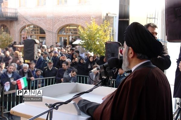 راهپیمایی مردمی اعلام انزجار مردم  ارومیه  از آشوبگران