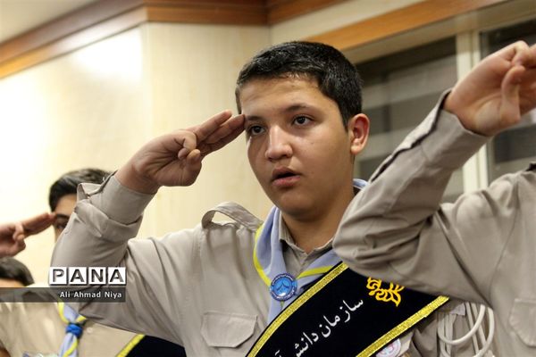 آیین تجلیل از پیشتازان برتر استان قم