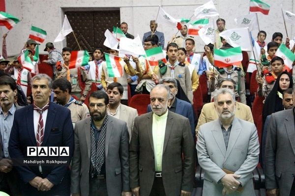 آئین افتتاح رسمی فعالیت‌های سازمان دانش‌آموزی درمدارس