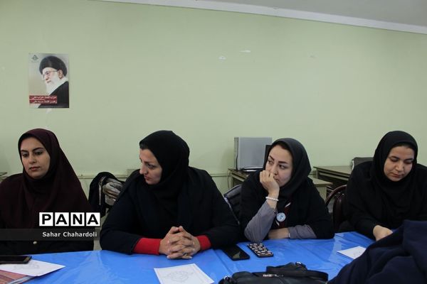 جلسه توجیهی آموزشی جهت برگزاری دوره‌های ضمن خدمت