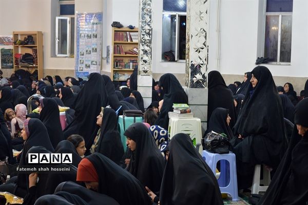 برگزاری دهمین یادواره شهدا درشهرستان فیروزکوه