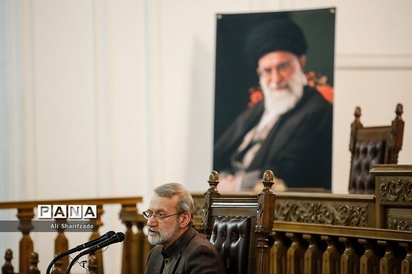 نشست خبری «رئیس مجلس شورای اسلامی»