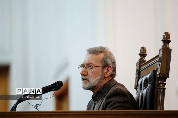 نشست خبری «رئیس مجلس شورای اسلامی»