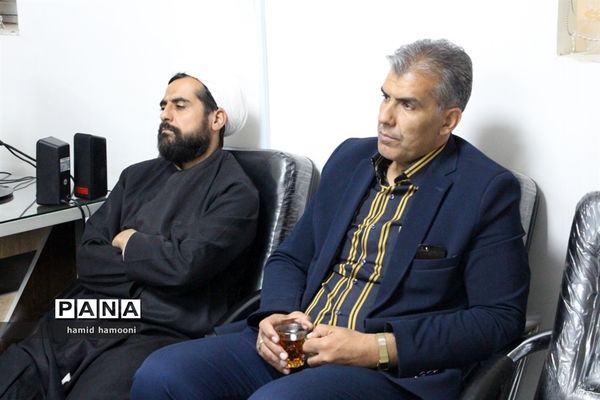 دیدار صمیمی مدیرسازمان دانش آموزی استان با  مسئول سازمان بسیج دانش آموزی