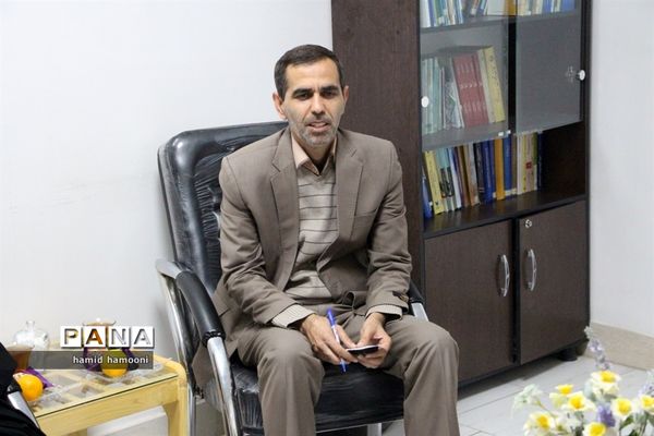 دیدار صمیمی مدیرسازمان دانش آموزی استان با  مسئول سازمان بسیج دانش آموزی