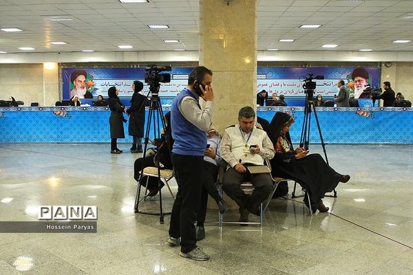دومین روز ثبت نام انتخابات یازدهمین دوره مجلس شورای اسلامی