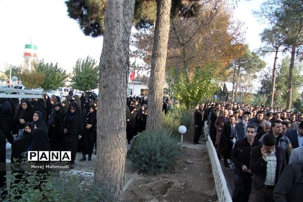 مراسم خاکسپاری مادر نماینده شهرقدس در مجلس شورای اسلامی