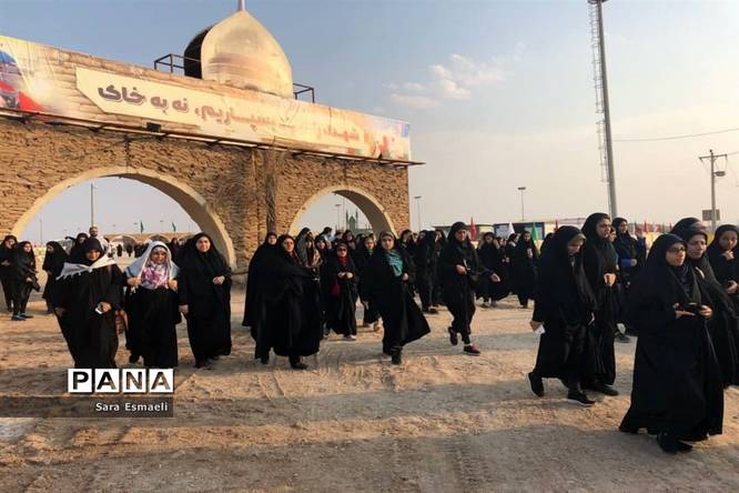 سفر راهیان نور دانش‌آموزان محمودآباد