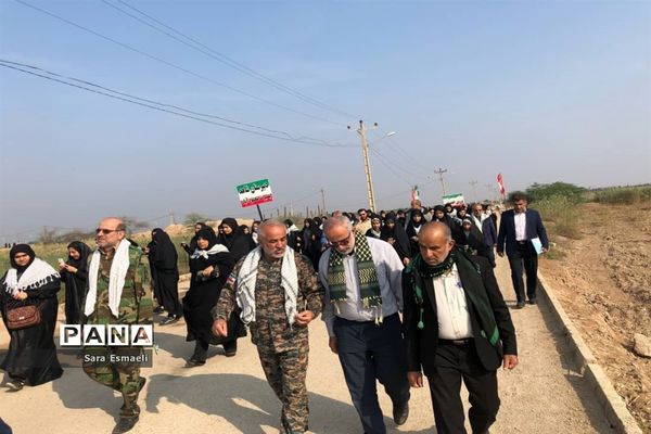 سفر راهیان نور دانش‌آموزان محمودآباد
