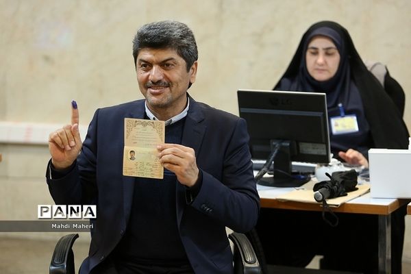 سومین روز ثبت نام انتخابات یازدهمین دوره مجلس شورای اسلامی