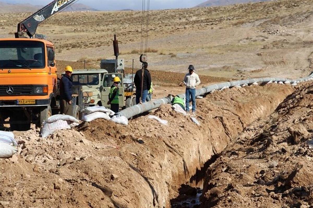 گازرسانی به ۲۸ روستای تکاب در حال اجراست