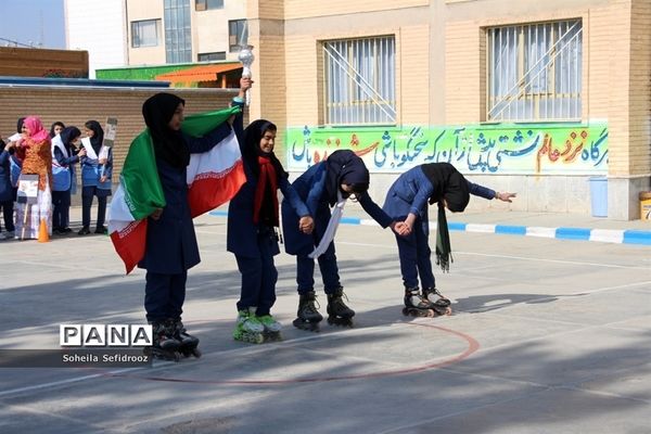افتتاحیه ششمین دوره المپیاد ورزشی درون مدرسه‌ای در دبیرستان فخرالزمان قریب