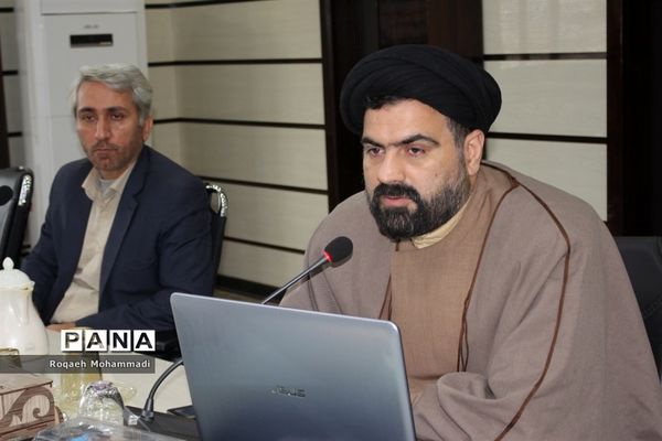 دوره آموزشی نهضت ملی حفظ قرآن کریم در آموزش و پرورش استان بوشهر