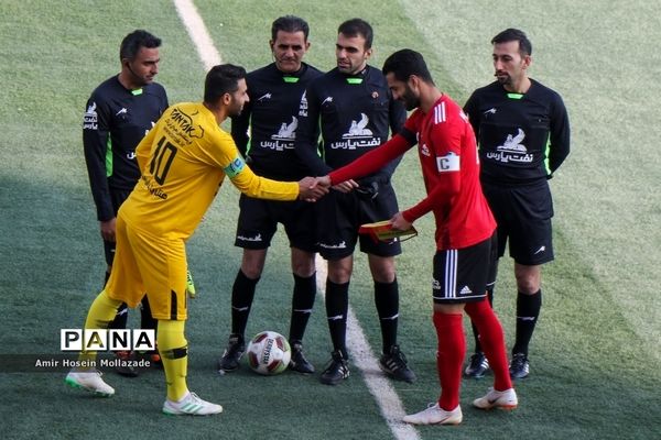دیدار تیم‌های نود ارومیه و تراکتورسازی تبریز در مرحله یک هشتم نهایی جام حذفی باشگاه های کشور