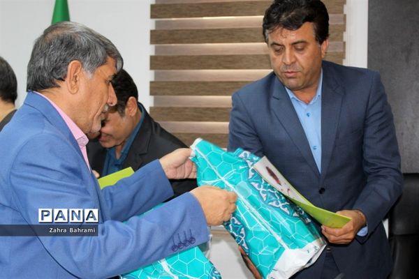 گردهمایی کارشناسان ارزیابی و عملکرد و پاسخگویی به شکایات شهرستان‌ها و مناطق استان بوشهر