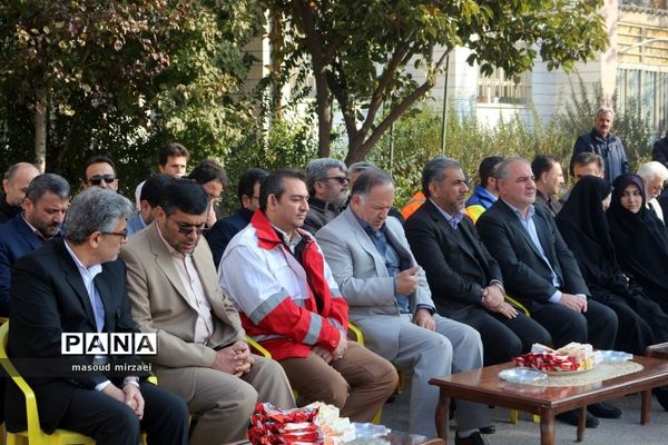 زنگ ایمنی و زلزله در مدرسه دخترانه نرگس شاهد قزوین